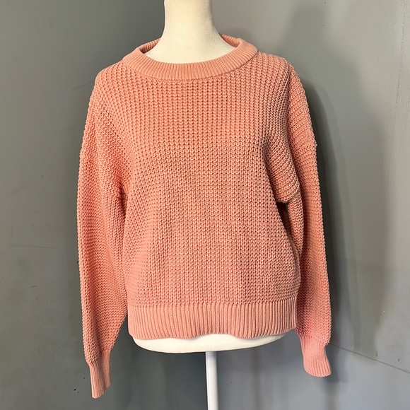 Old Navy Sweaters - Old Navy pink knit sweater size small NWT